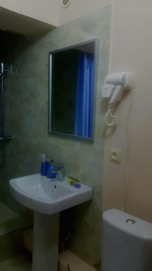 R.Street Hotel Almaty Ngoại thất bức ảnh